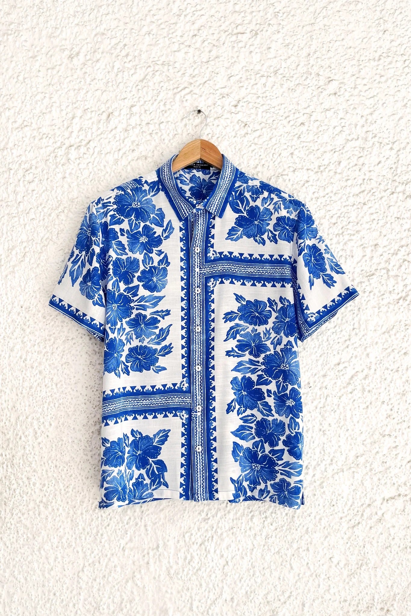Premium Blue & White Floral Printed Half Sleeve Casual Shirt for Men | Cotton Blend Regular Fit